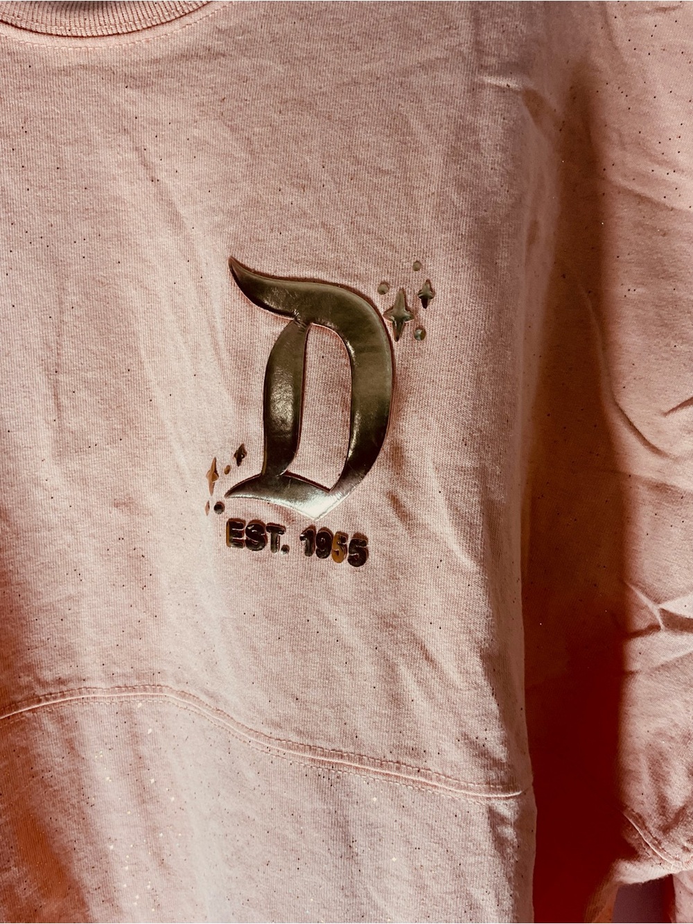 Disneyland Resort Spirit Jersey Large Peach Pink Gold Foil Glitter Disney Parks - Picture 4 of 4